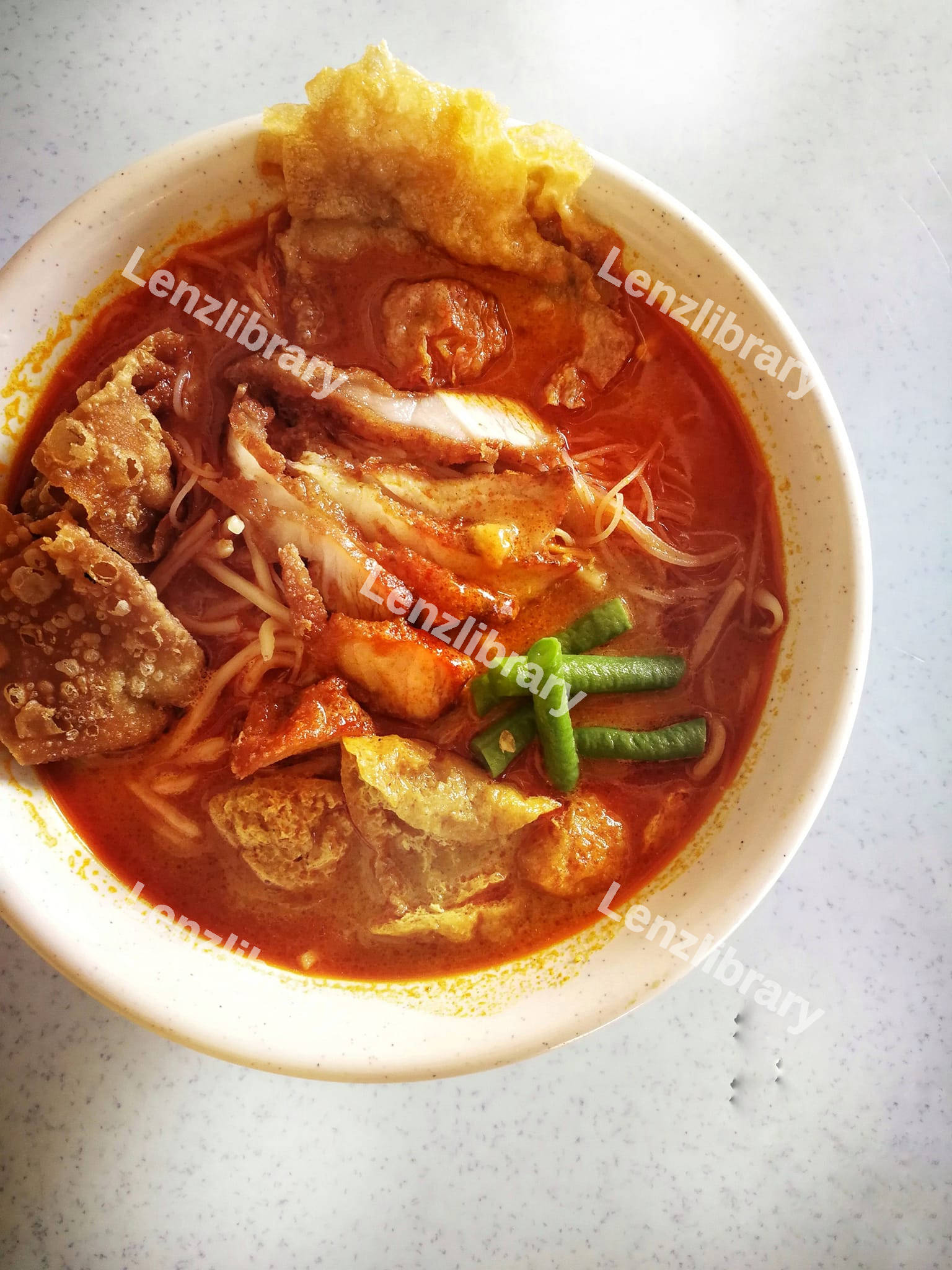 Noodle curry soup